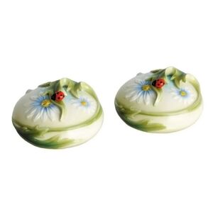 *Franz Collection Ladybug Vintage Salt & Pepper Shakers